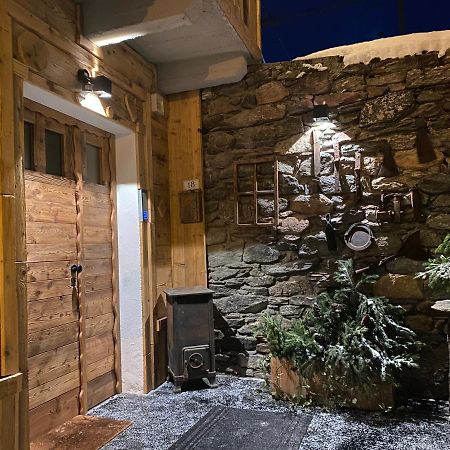 Maison Rongier Nel Centro Di Cogne Eksteriør billede