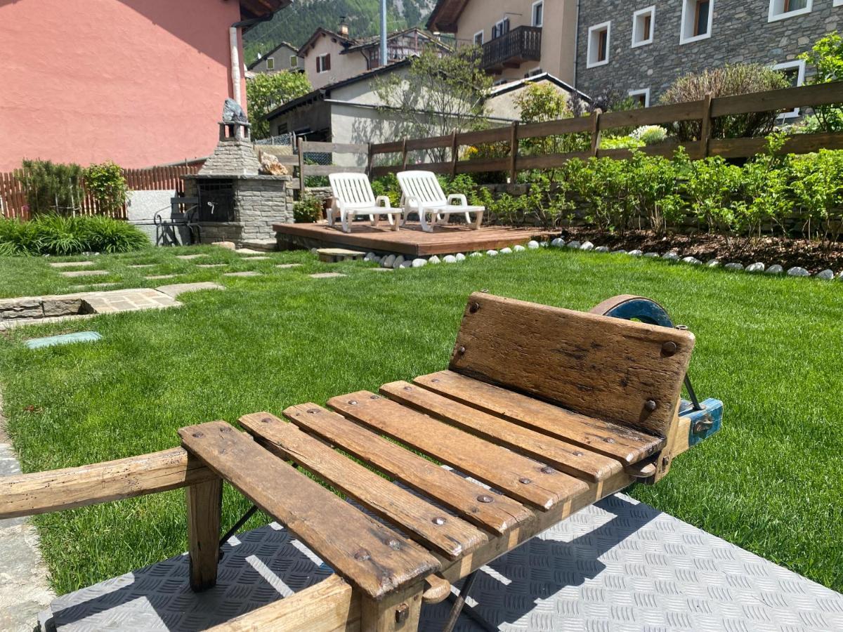 Maison Rongier Nel Centro Di Cogne Eksteriør billede